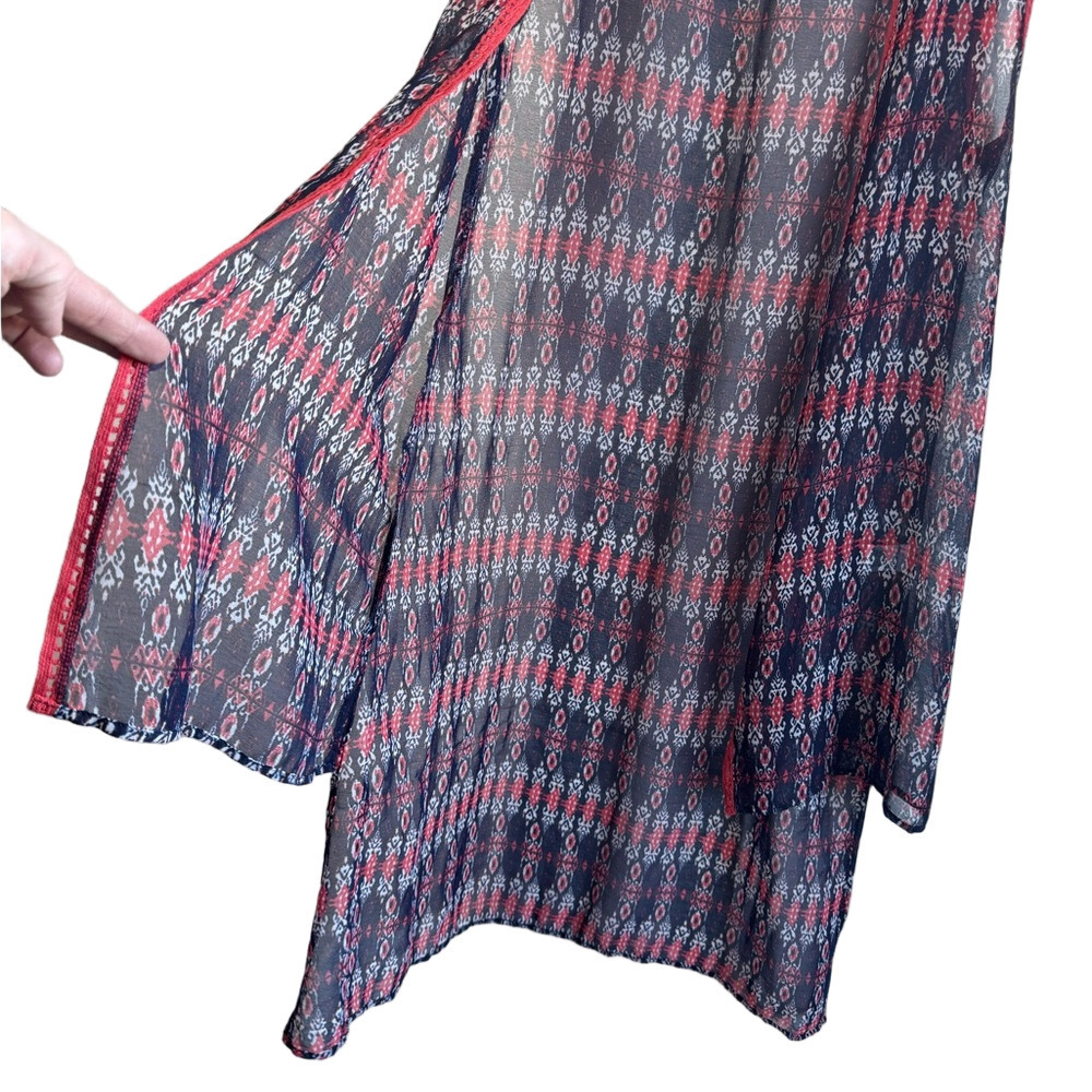HIPPIE LAUNDRY Kimono with Crochet Detail - Picture 3 of 7